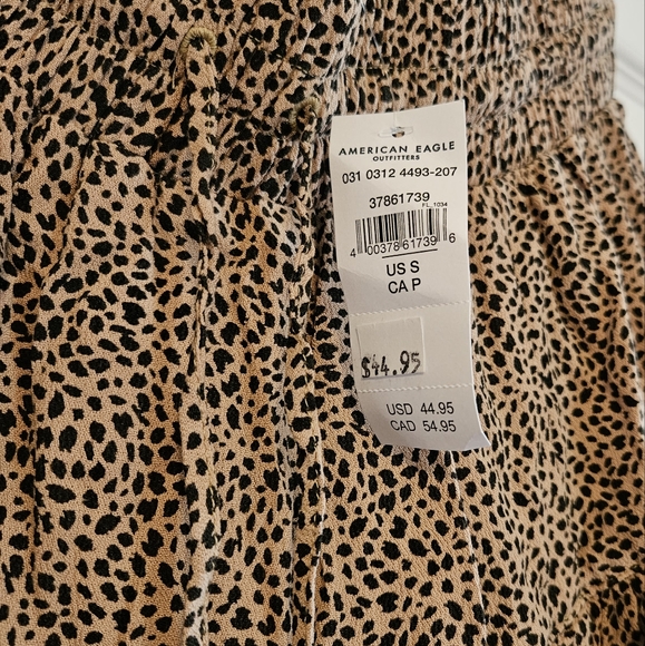 AE Ruffle Skirt - Picture 2 of 2